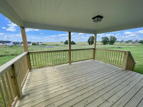 104 Donald Road Lafayette TN 37083