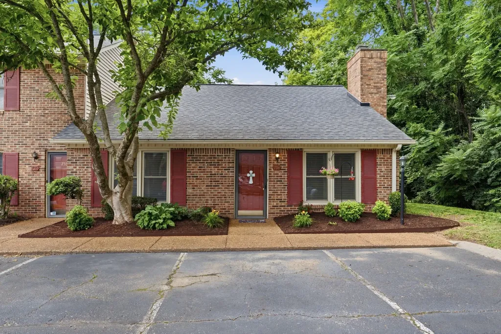 754 Kent Road Nashville TN 37214