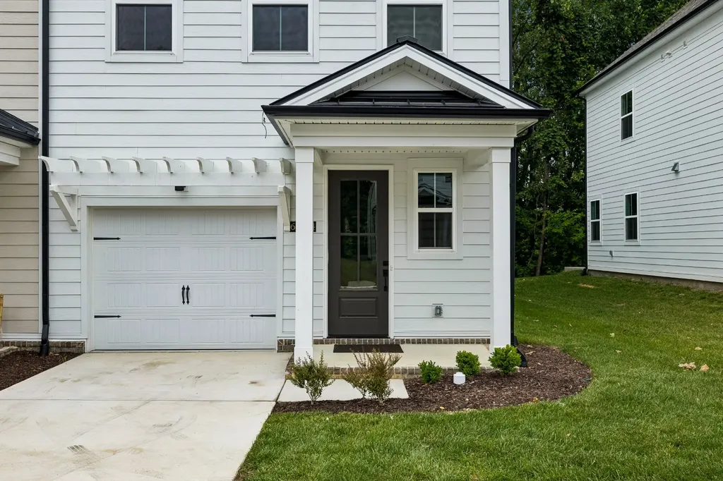 6034 Mill Tree Court Nashville TN 37221
