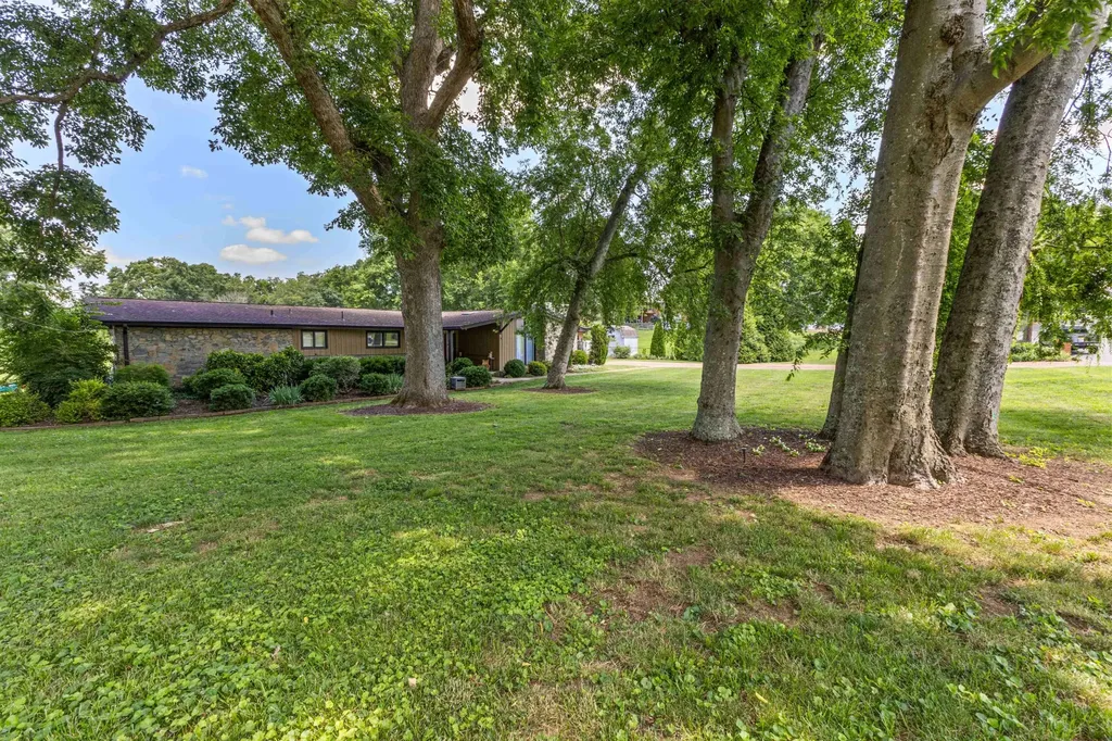 305 Louviers Lane Old Hickory TN 37138