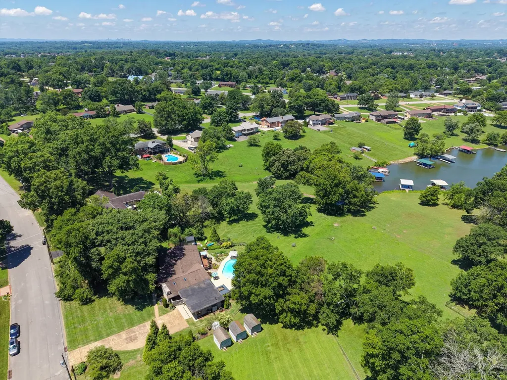305 Louviers Lane Old Hickory TN 37138