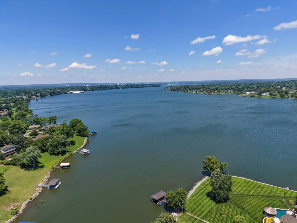 305 Louviers Lane Old Hickory TN 37138