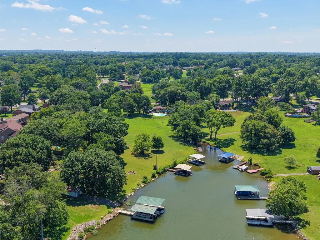305 Louviers Lane Old Hickory TN 37138