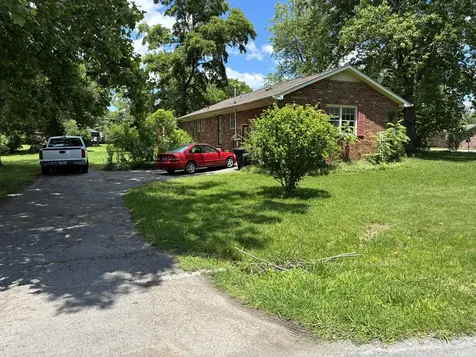 212 Bragg Circle Tullahoma TN 37388