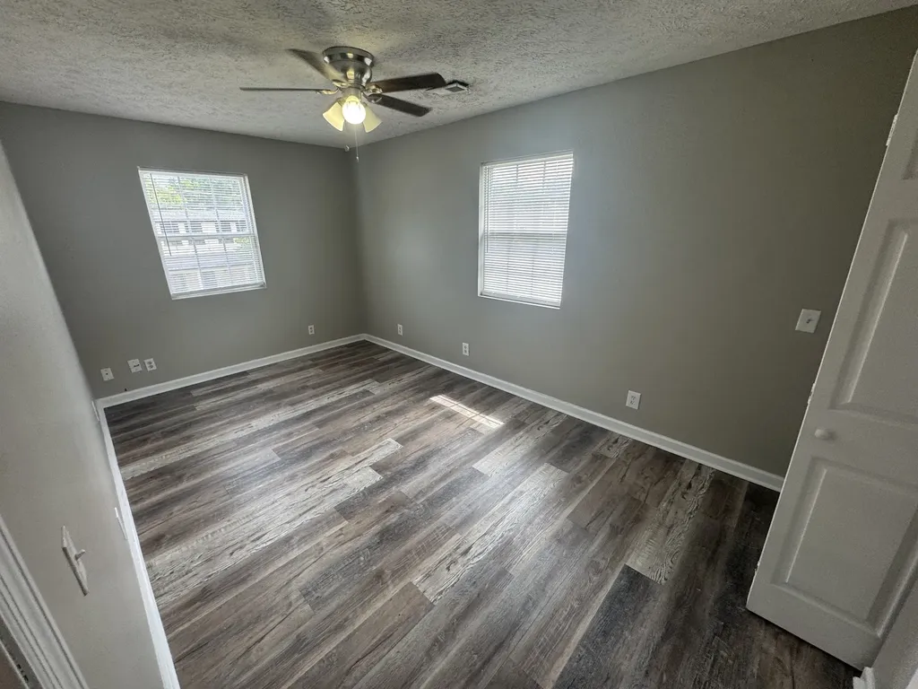 100 Warren Street Mcminnville TN 37110