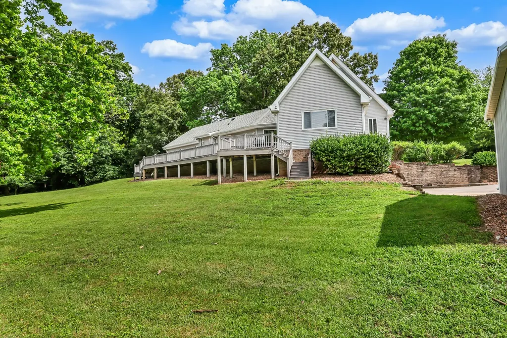2100 Bearden Road Clarksville TN 37043
