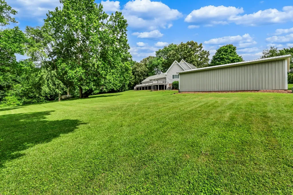 2100 Bearden Road Clarksville TN 37043