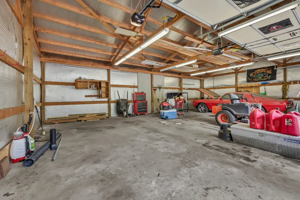 2100 Bearden Road Clarksville TN 37043