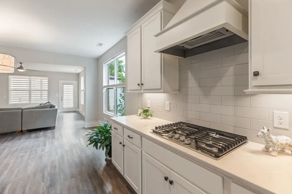 1024 Nave Court Nashville TN 37214
