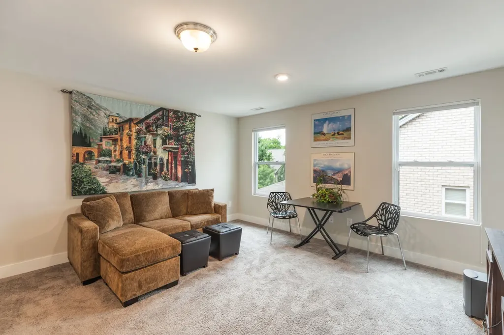 1024 Nave Court Nashville TN 37214