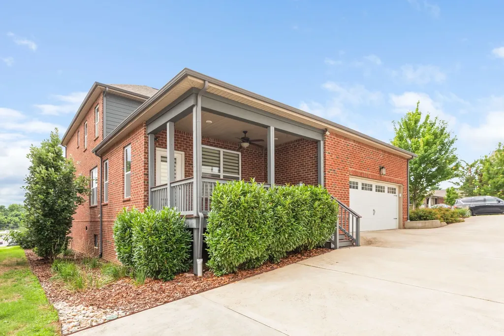 1024 Nave Court Nashville TN 37214