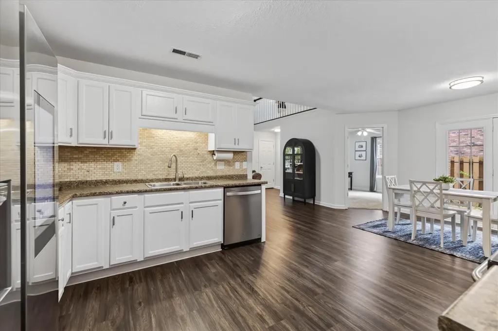 1009 Hendricks Court Clarksville TN 37040