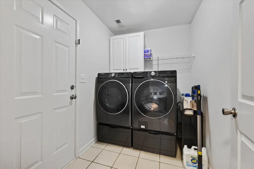 1009 Hendricks Court Clarksville TN 37040