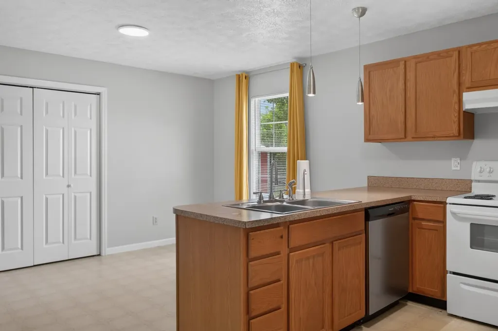 618 Lear Road Portland TN 37148