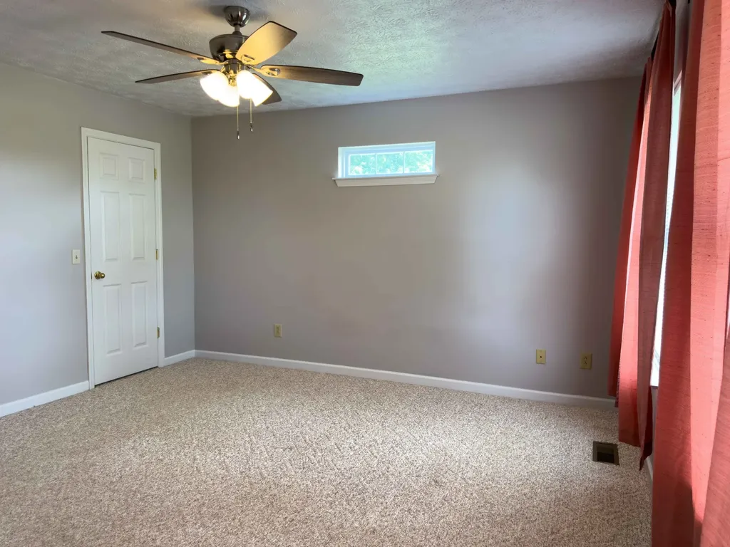 618 Lear Road Portland TN 37148