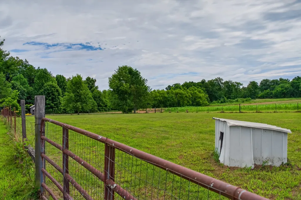 618 Lear Road Portland TN 37148