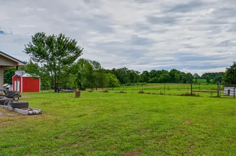 618 Lear Road Portland TN 37148
