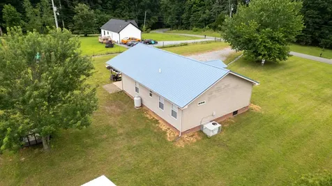 618 Lear Road Portland TN 37148