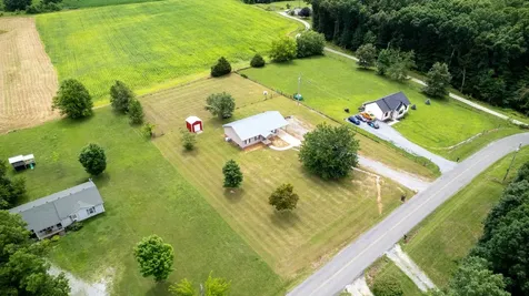 618 Lear Road Portland TN 37148