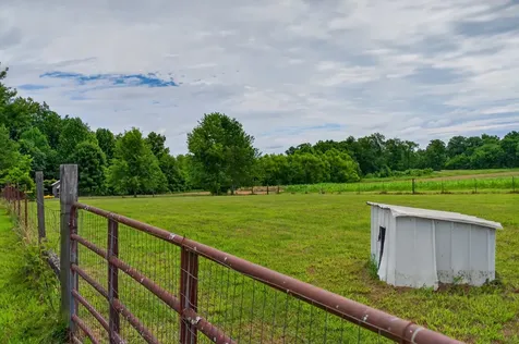 618 Lear Road Portland TN 37148