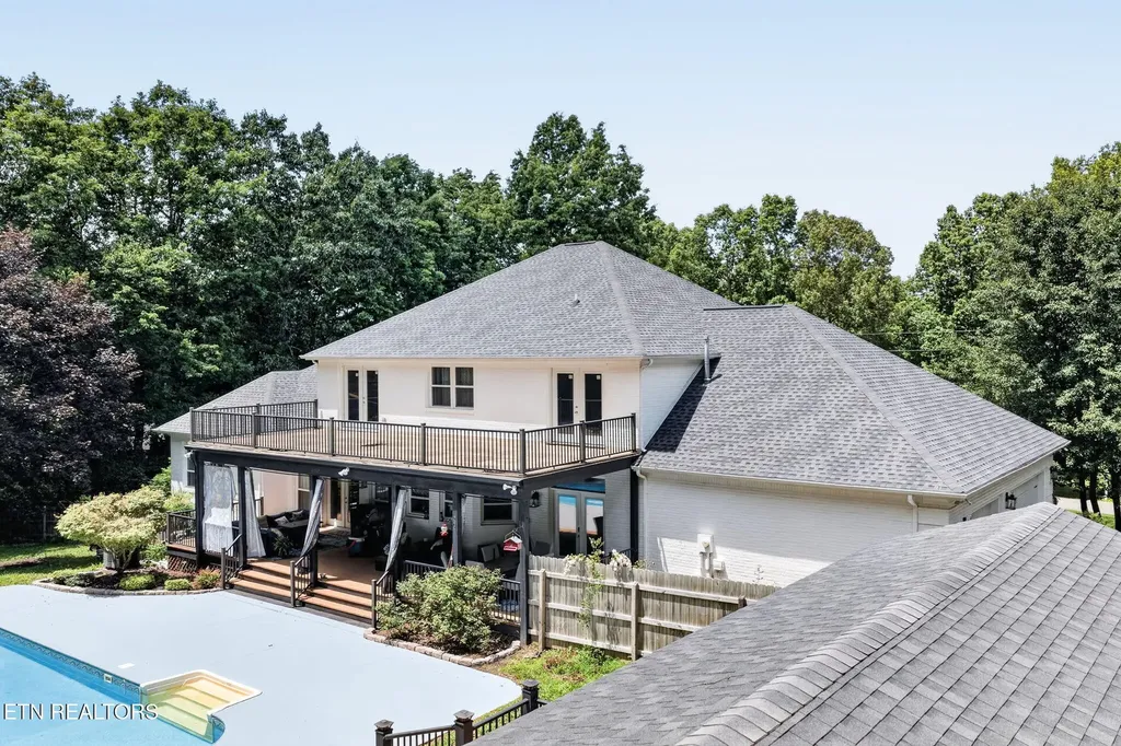 307 Laurel Circle Crossville TN 38555