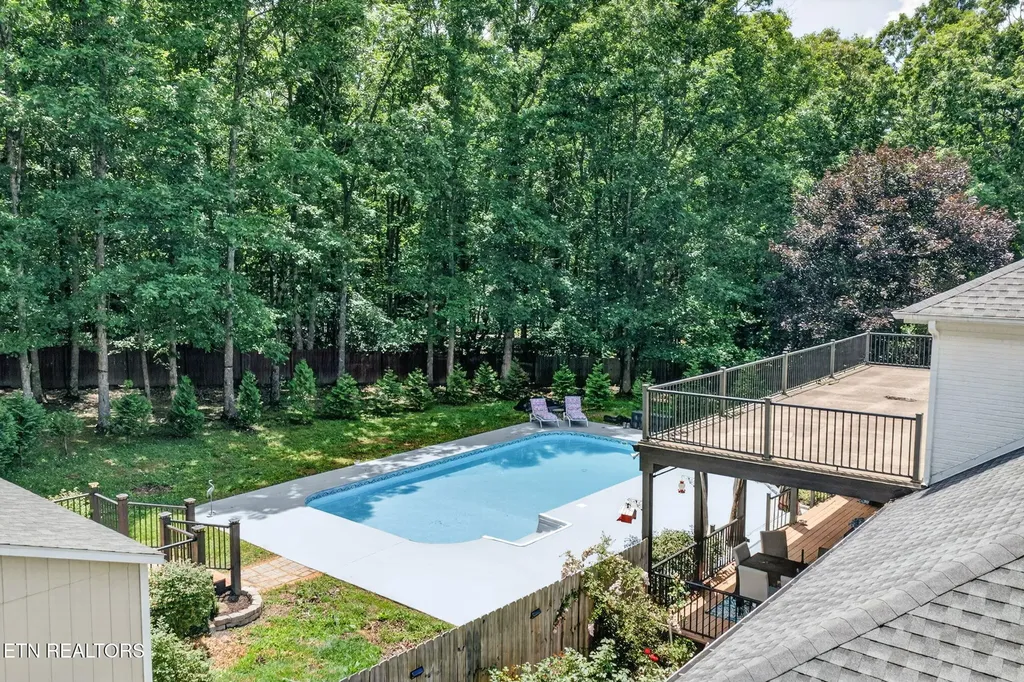 307 Laurel Circle Crossville TN 38555