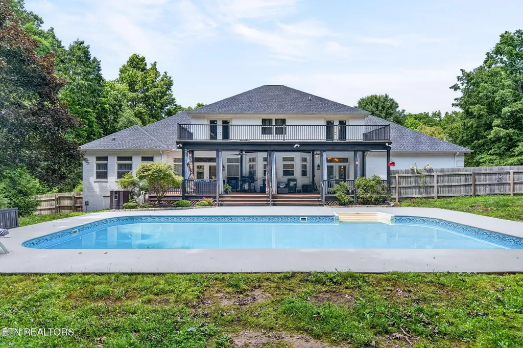 307 Laurel Circle Crossville TN 38555