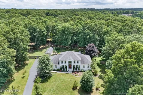 307 Laurel Circle Crossville TN 38555