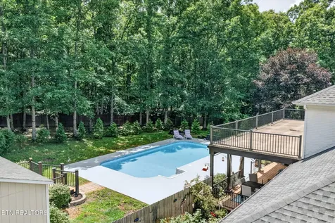 307 Laurel Circle Crossville TN 38555