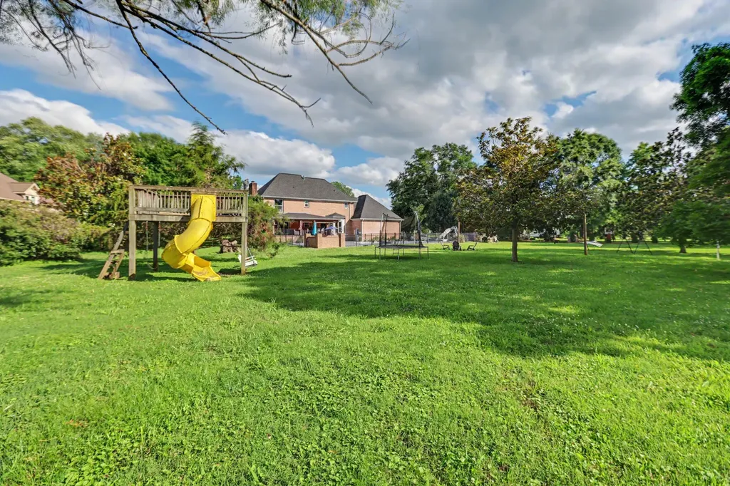 1012 Stirlingshire Drive Hendersonville TN 37075