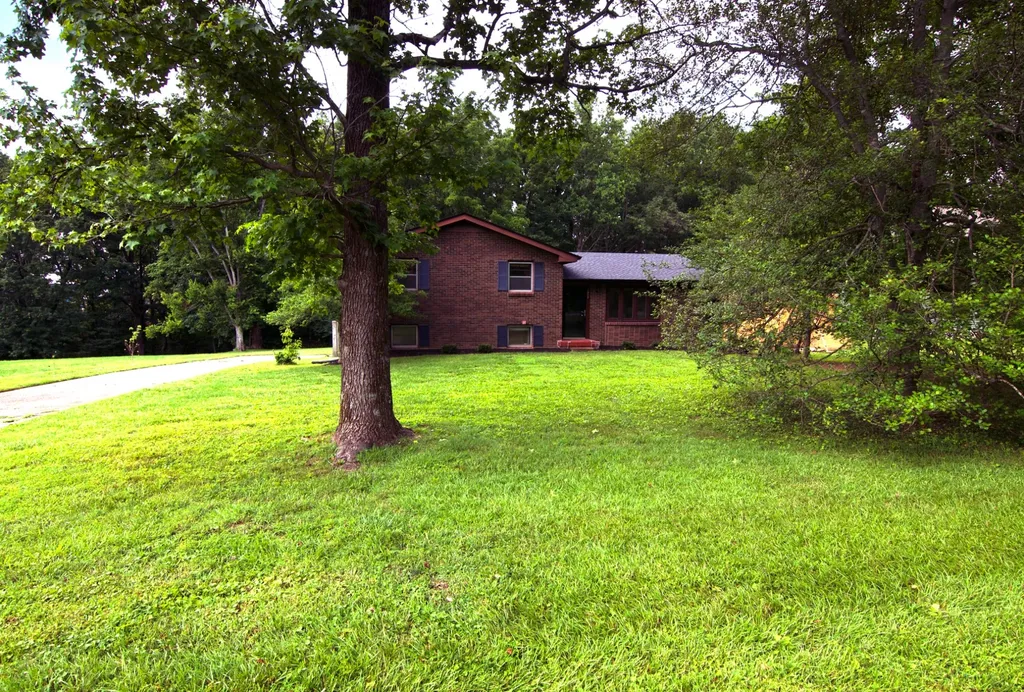 1017 Jackson Heights Road Goodlettsville TN 37072