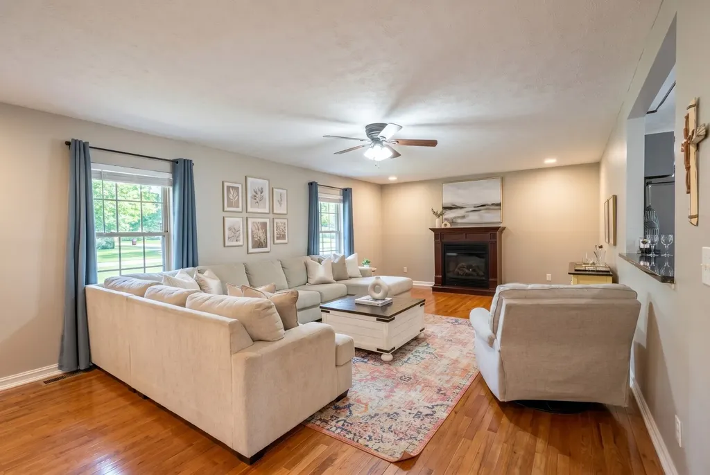 1002 Lebanon Highway Lebanon TN 37087