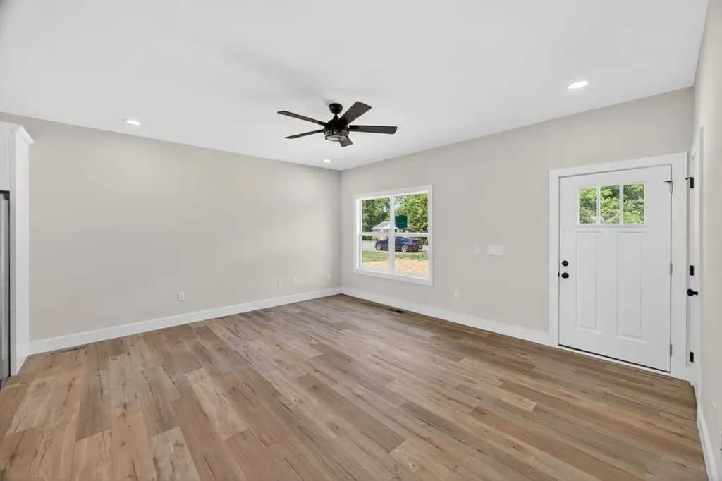 22 Garrett Avenue Cookeville TN 38501