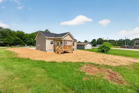 22 Garrett Avenue Cookeville TN 38501