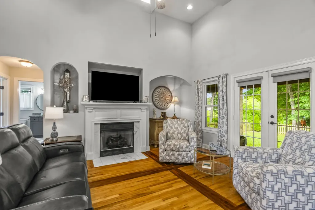 848 Sycamore Drive Springfield TN 37172