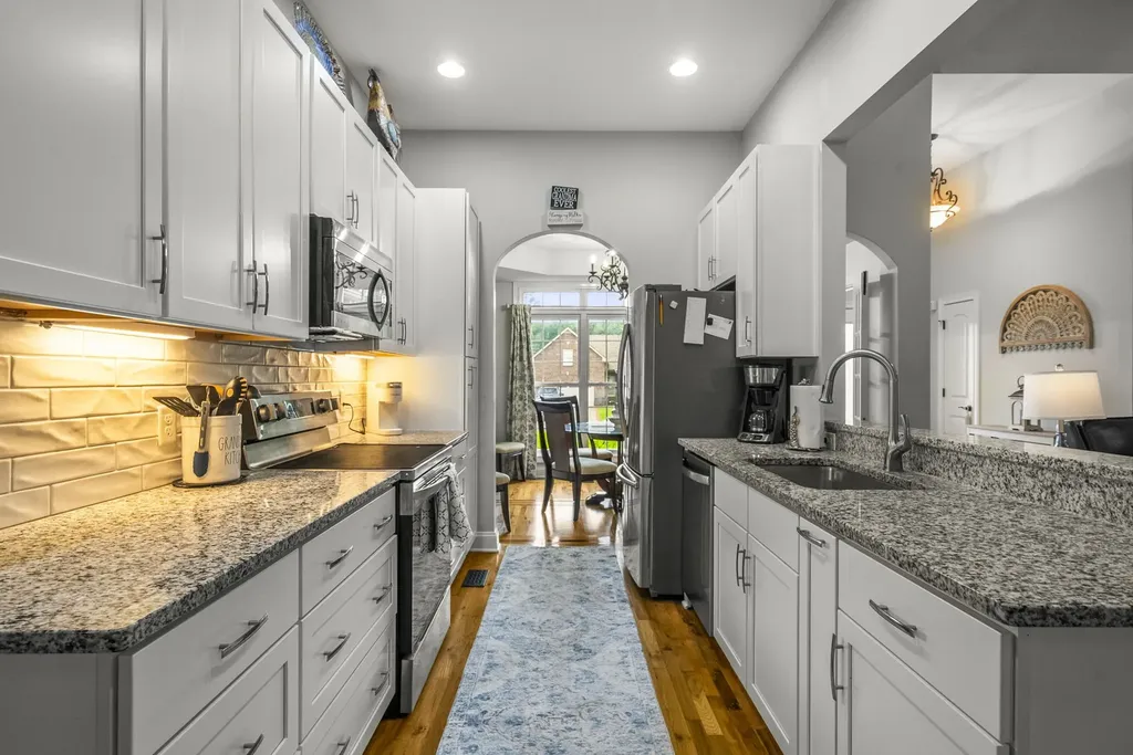 848 Sycamore Drive Springfield TN 37172