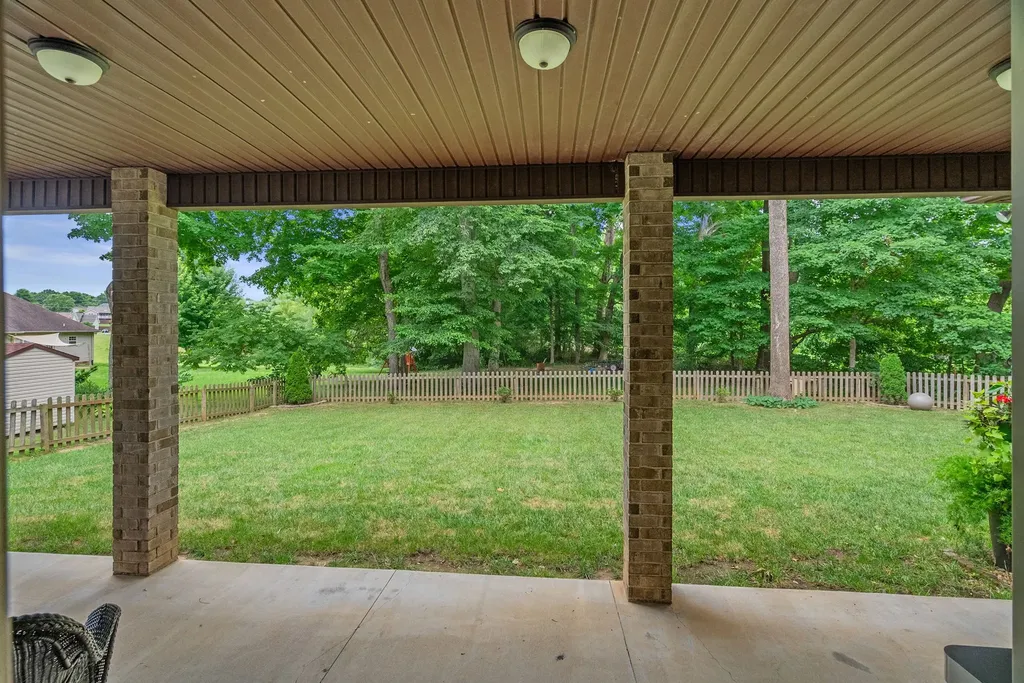 848 Sycamore Drive Springfield TN 37172