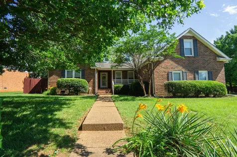 802 Judson Close Murfreesboro TN 37130