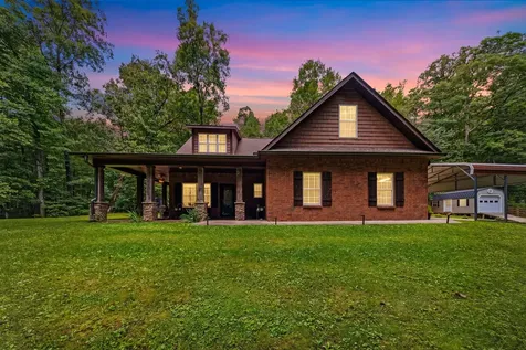 65 Sheltontown Road Manchester TN 37355