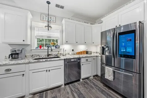 65 Sheltontown Road Manchester TN 37355