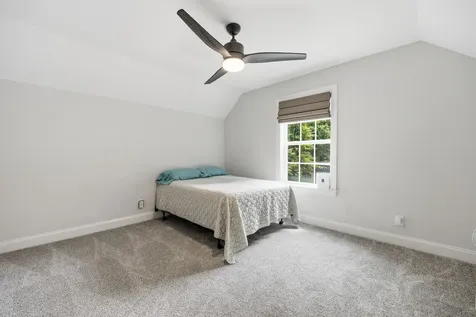 65 Sheltontown Road Manchester TN 37355