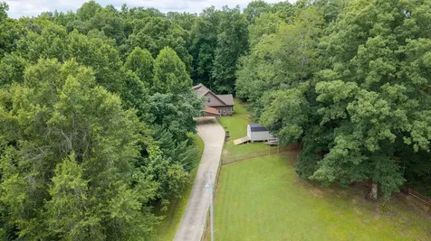 65 Sheltontown Road Manchester TN 37355