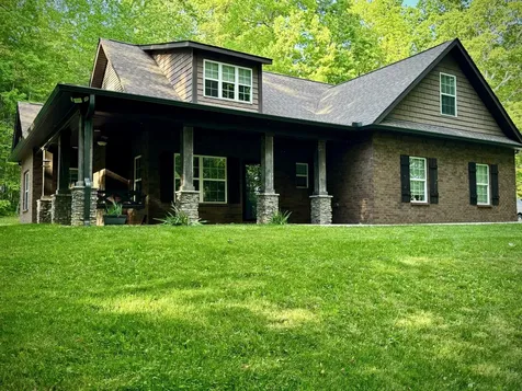 65 Sheltontown Road Manchester TN 37355
