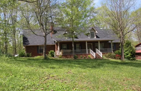 2544 Barwood Drive Greenbrier TN 37073