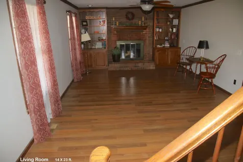 2544 Barwood Drive Greenbrier TN 37073