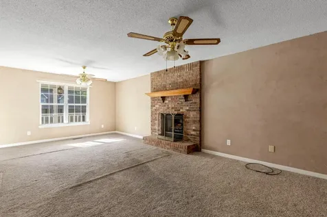 2414 W Wind Drive Soddy Daisy TN 37379