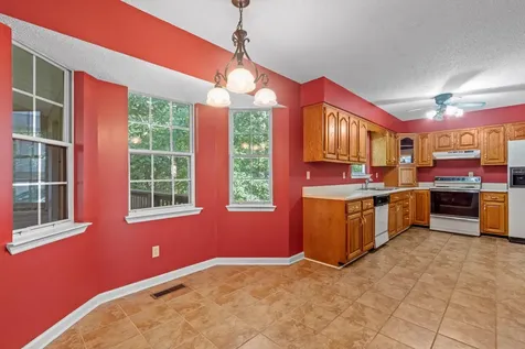 2414 W Wind Drive Soddy Daisy TN 37379