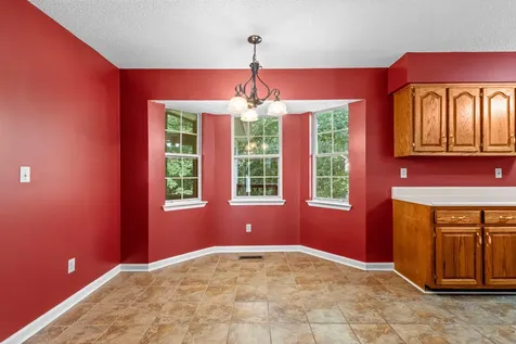 2414 W Wind Drive Soddy Daisy TN 37379