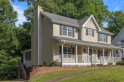 2414 W Wind Drive Soddy Daisy TN 37379