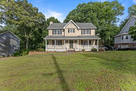2414 W Wind Drive Soddy Daisy TN 37379